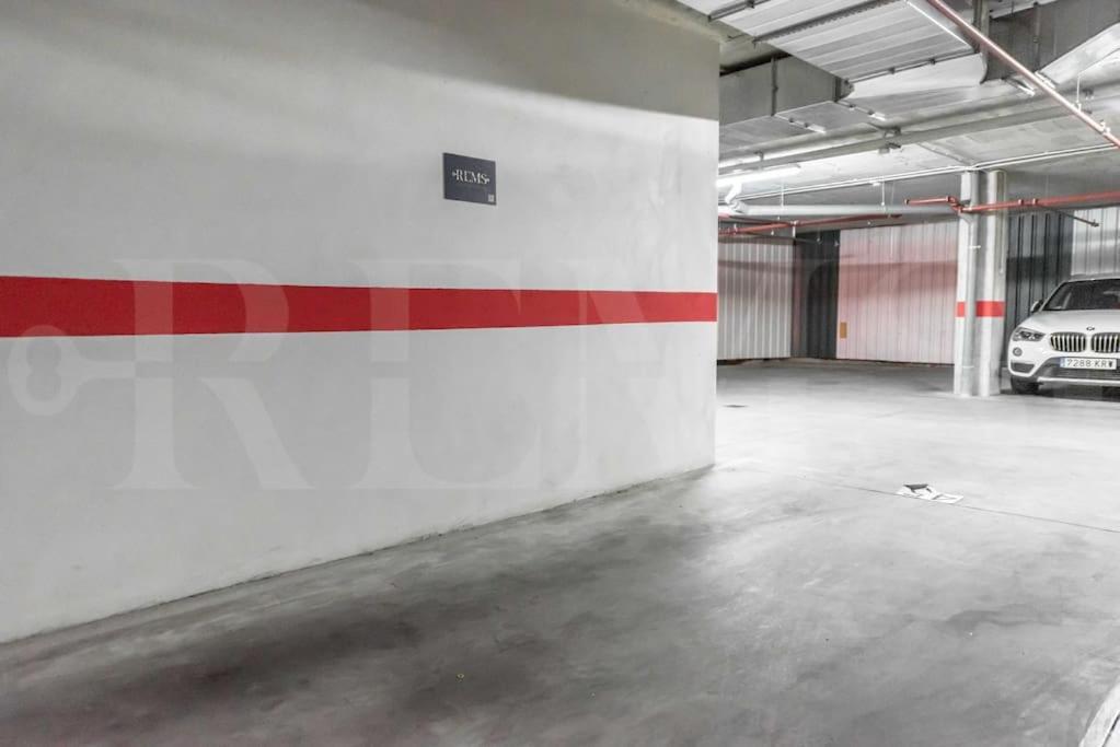 Cozy With Parking In The Center By Rems Appartamento *